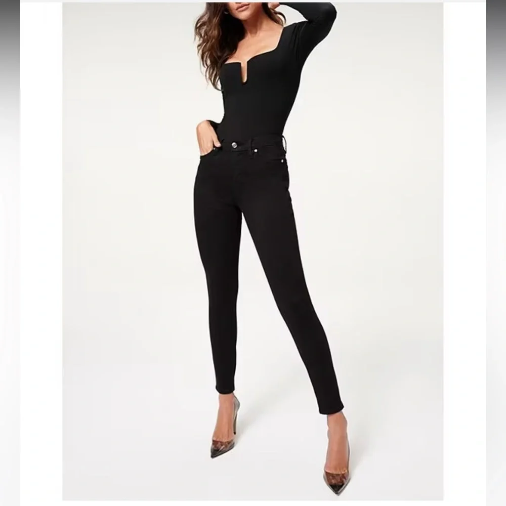 Good American Good Legs jean. - Picture 3 of 9